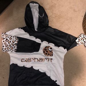 NWOT Carhartt hoodie M